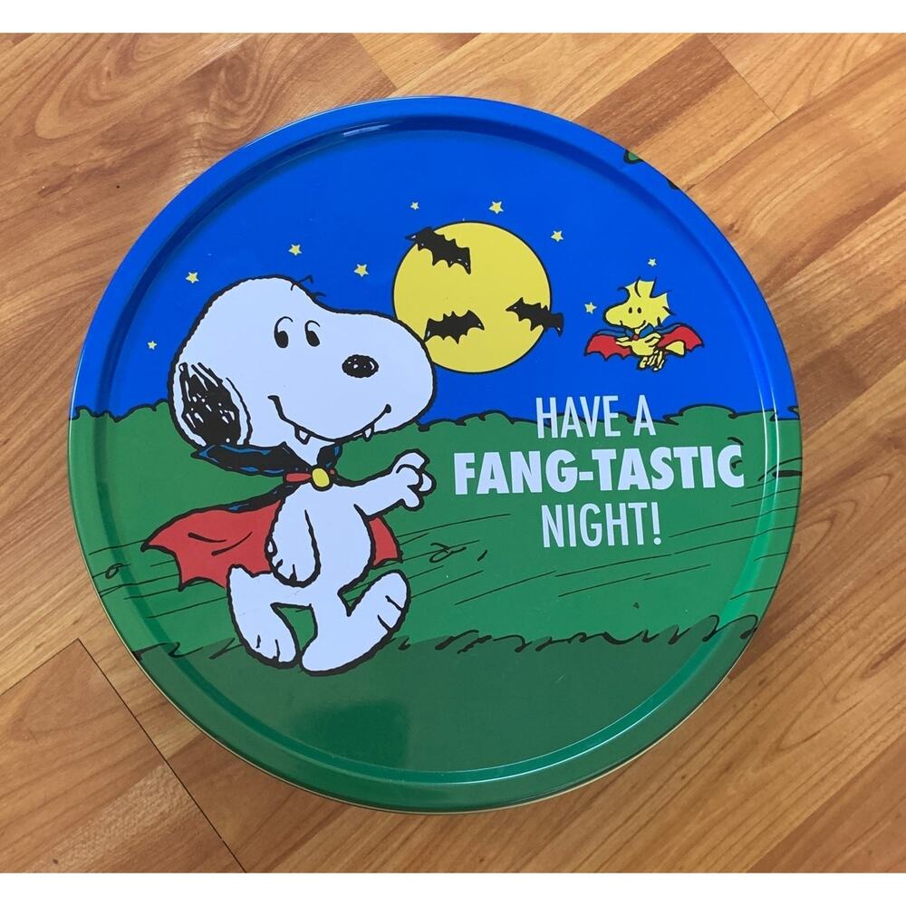 Peanuts Premiun Cookies Collectable empty tin